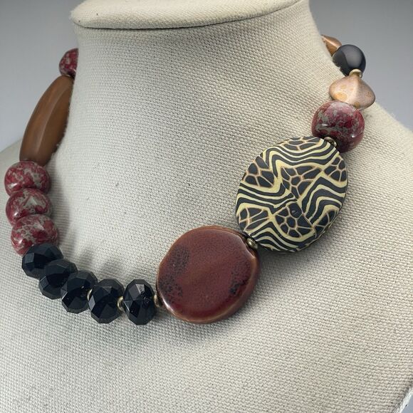 JS Collections Vintage Gold Tone Chunky Acrylic Beaded Statement Necklace Boho - Picture 3 of 9